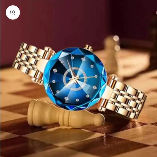 Women’s Chic Diamond-Cut Watch – Sparkle with Every Tick